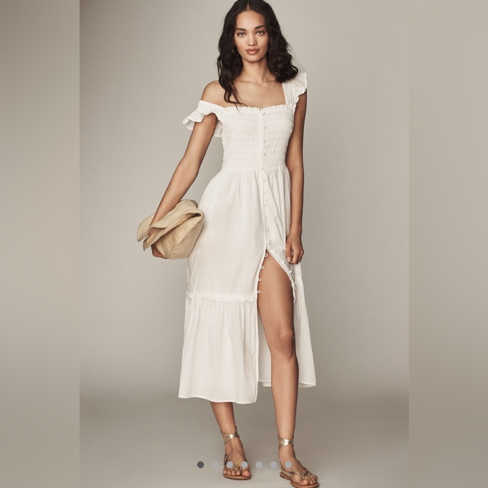 🛑SOLD🥳 Anthropologie ruffled shoulder Midi Dress white size large NWT